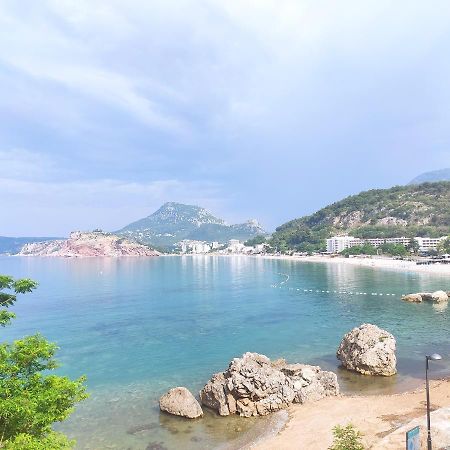 Acacia Apartmani Sutomore Buitenkant foto