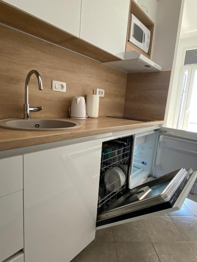 Acacia Apartmani Sutomore Buitenkant foto