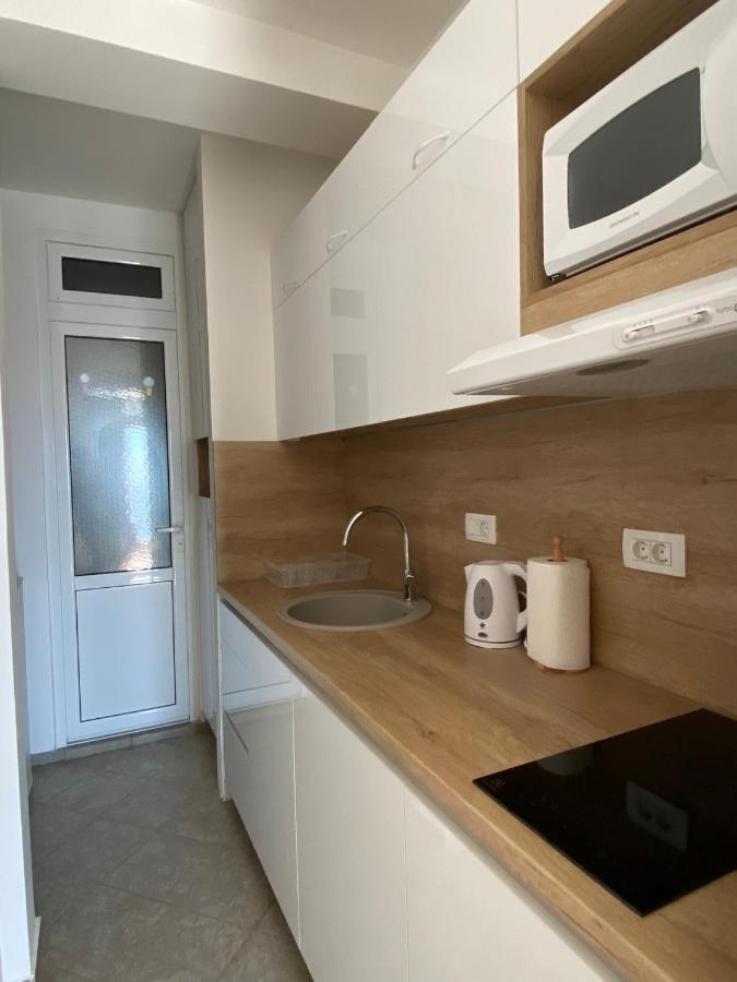 Acacia Apartmani Sutomore Buitenkant foto