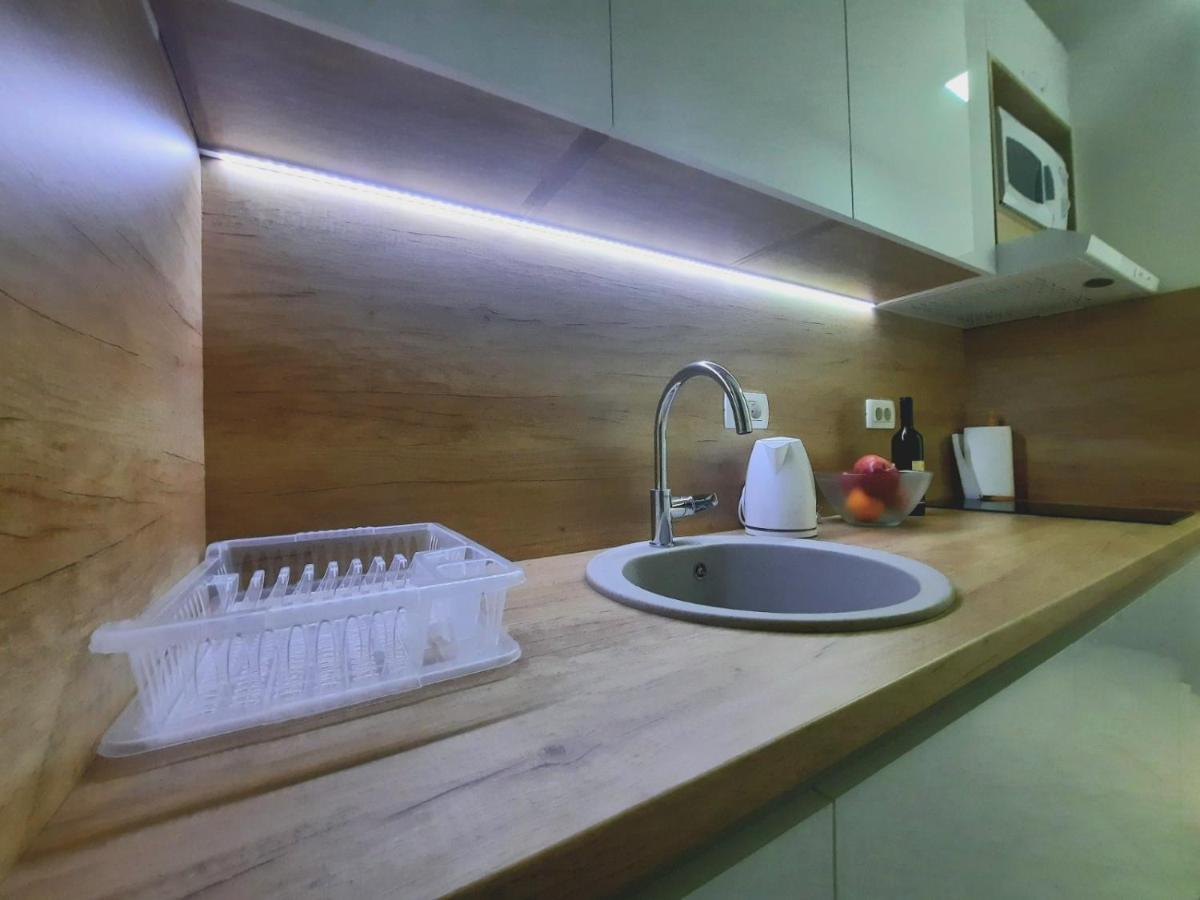 Acacia Apartmani Sutomore Buitenkant foto